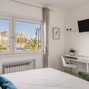 Camera con letto king size